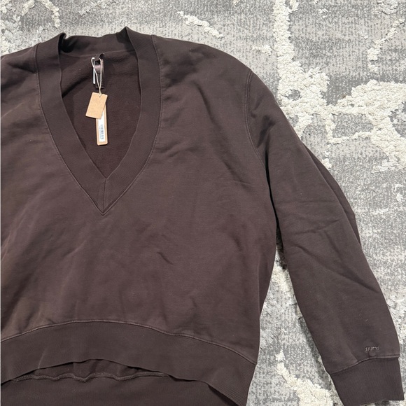 NWT SKIMS Boyfriend Fleece V Neck Pullover Espresso - Picture 2 of 8